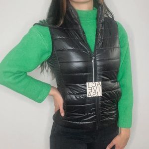 Active USA Puffer Vest - NWT